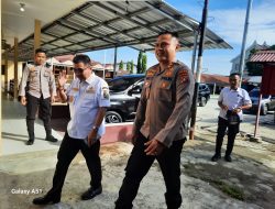 Bincang Ringan Kapolres Bersama Bupati Majene di Ruang Kerja Kapolres