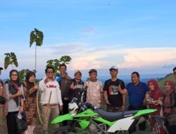 Suardi Sambangi Sekolah Terpencil Di Dusun Coci