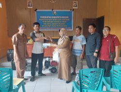 DKP Majene Salurkan Sarana Alat Tangkap Kepada Kelompok Usaha Nelayan Bukit Samang