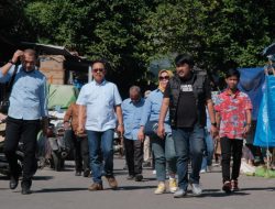 SDK Bersama Pengurus TKD Majene Prabowo-Gibran Blusukan Ke Pasar Sentral