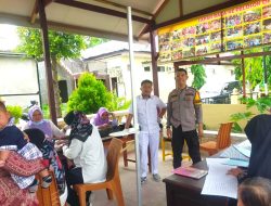 Bripka Ahmad Dian Febriansyah Berikan Pendampingan Posyandu Sembari Edukasi Warga