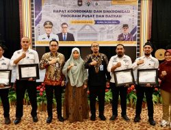 Pemdes Napo Dapat Penghargaan Dari Pj Gubernur Dan Kemenkumham Sulbar