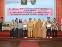 Memiliki Kesadaran Hukum Tinggi, Napo Berhasil Juara Pertama Dalam Lomba Kadarkum