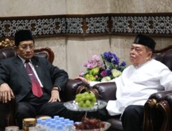 Wagub Salim Menjadi Khatib Pelaksanaan Idul Adha Di Anjungan Pantai Manakarra