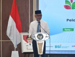 MES Sulbar Resmi Dilantik, Dorong Ekonomi Syariah Jadi Solusi Riil