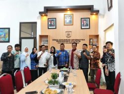 Terima Kunjungan Komisi I DPRD Sulteng, Kominfo Sulbar Bagi Informasi Mekanisme Seleksi Calon Komisioner KIP