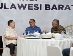 Momen Haru Ulang Tahun ke-74 Wagub Sulbar, SDK Beri Ucapan Khusus