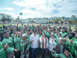 Gubernur Sulbar dan Bupati Mamuju Bagikan Beras Gratis untuk Ratusan Ojol, Driver Ojol : Komitmen Jaga Keamanan Daerah