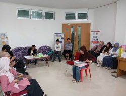 Pemkesra Kembali Layani 30 Mahasiswa Pemberkasan Program Beasiswa