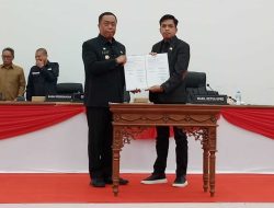 Perda Penyelenggaraan Perpustakaan Disahkan : Penguatan Regulasi Gerakan Sulbar Mandarras