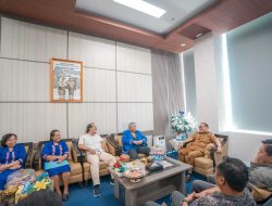 Plt Karo Pemkesra Dampingi Gubernur Sulbar Terima Audiensi Badan Pekerja Majelis Sinode GTM