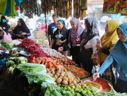 Pemprov Sulbar Pantau Harga dan Ketersediaan Pangan di Mamuju Jelang HBKN Natal 2025 serta Tahun Baru 2026