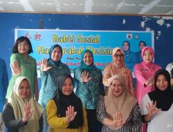 Pemprov Sulbar Salurkan Bantuan Kebutuhan Pokok untuk Ibu Hamil di Desa Sumare