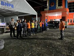 Penelaah Teknis Kebijakan Beri Arahan kepada Regu 2 Posko Siaga Darurat BPBD Sulbar