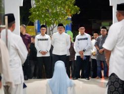 Plt Karo Pemkesra Sulbar Dampingi Gubernur Hadiri Peringatan Isra Miraj di Kalukku Mamuju
