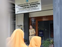 Kepala Dinas KominfoSS Sulbar Minta Kepala Bidang Lebih Aktif Pantau Kinerja Staf