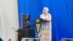 Momen Haru di Masjid Suada, Fatmawati Salim Kenang Pengabdian Almarhum Salim S. Mengga