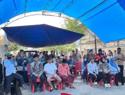 Kabiro Pemkesra Sulbar Serahkan Bantuan Al-Qur’an di Masjid Nurul Hidayah Galung Tuluk