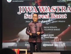 Festival Jiwa Wastra Dibuka, Pemprov Sulbar Perkuat Strategi Pengembangan Tenun