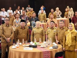 Bupati Majene Hadiri Penandatanganan Maklumat Pemprov Sulbar Bersama Wamenham