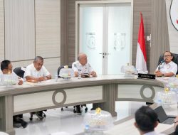 Gubernur SDK Ultimatum 13 Perusahaan Sawit: Naikkan Harga TBS atau Siap Hadapi Sanksi Pencabutan Izin