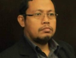 POLITIK HUKUM DAN POLEMIK PEMBAHARUAN HUKUM KELUARGA DI INDONESIA