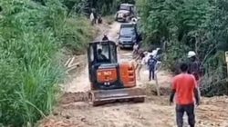 DPUPR Sulbar Pulihkan Jalan di Ulumanda, Muflih: Jalan Itu Akses Utama Mereka