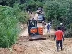 DPUPR Sulbar Pulihkan Jalan di Ulumanda, Muflih: Jalan Itu Akses Utama Mereka